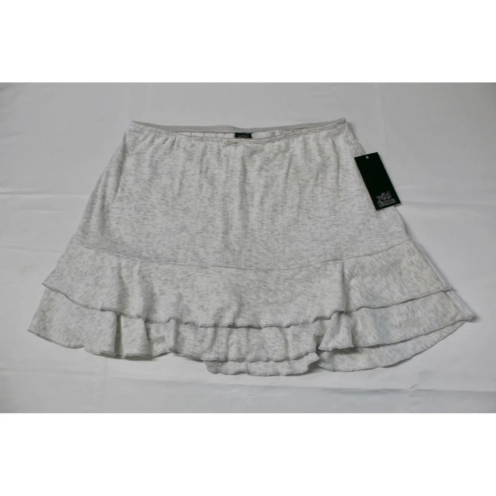 Wild Fable Womens Gray Ribbed Tiered‎ Ruffle Skort Mini Skirt Shorts Size S NWT